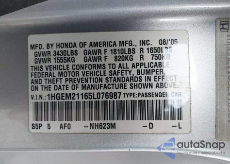 2005 Honda Civic Vp z USA, uszkodzony, nr VIN 1HGEM21165L076987